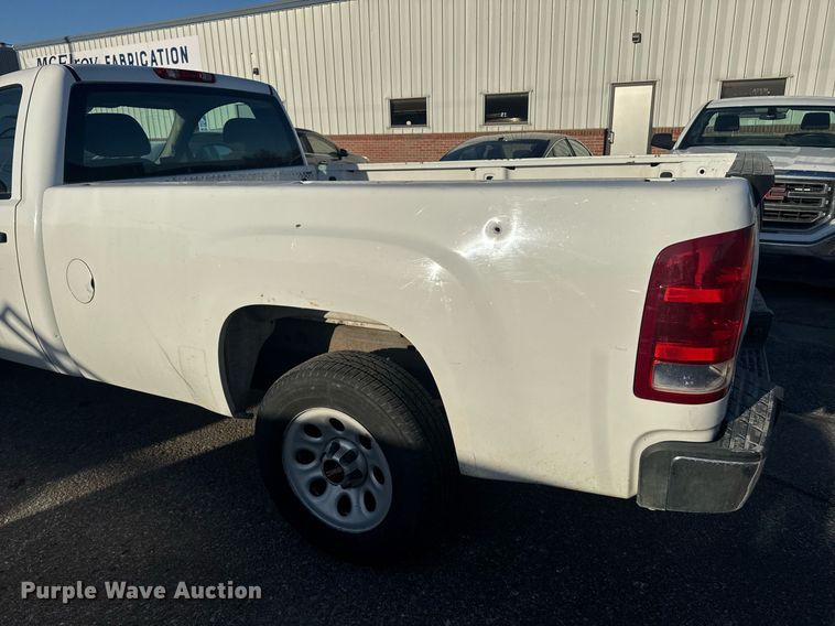 image for item DE2143 2010 GMC Sierra 1500 pickup truck