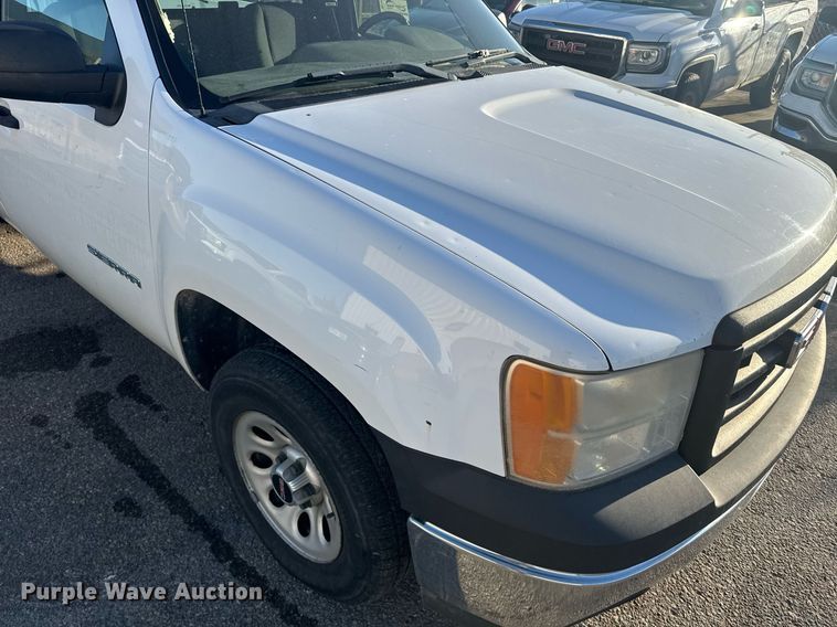 image for item DE2143 2010 GMC Sierra 1500 pickup truck