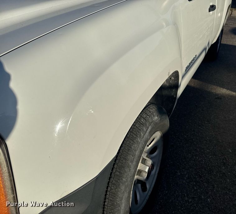 image for item DE2143 2010 GMC Sierra 1500 pickup truck