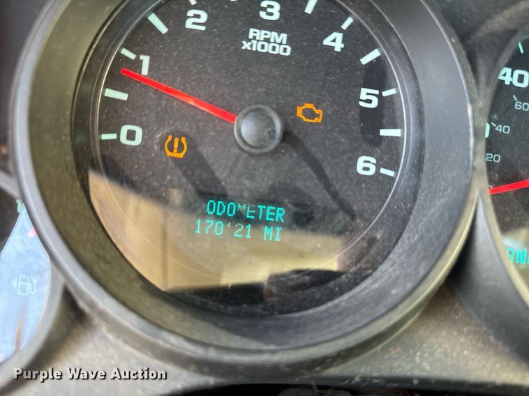 image for item DE2143 2010 GMC Sierra 1500 pickup truck