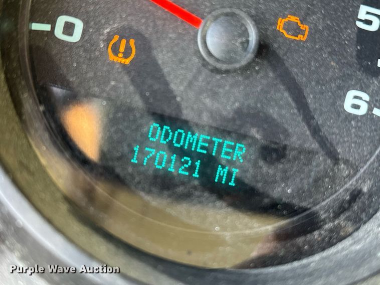 image for item DE2143 2010 GMC Sierra 1500 pickup truck