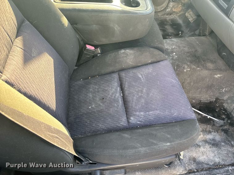 image for item DE2143 2010 GMC Sierra 1500 pickup truck