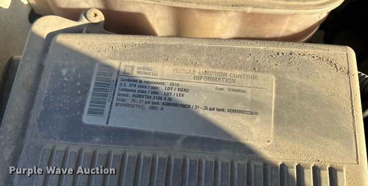 image for item DE2143 2010 GMC Sierra 1500 pickup truck