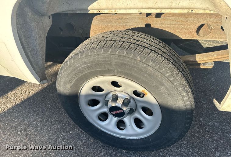 image for item DE2143 2010 GMC Sierra 1500 pickup truck