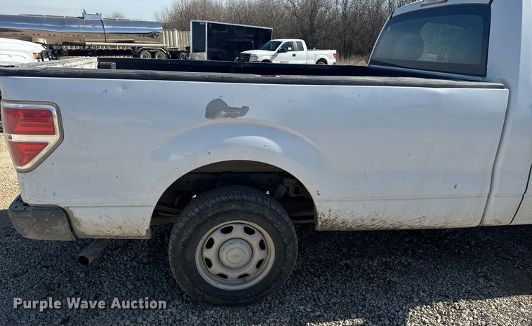 image for item DE2146 2012 Ford F150 pickup truck