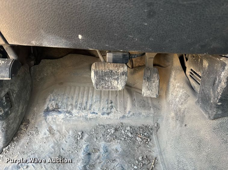 image for item DE2146 2012 Ford F150 pickup truck