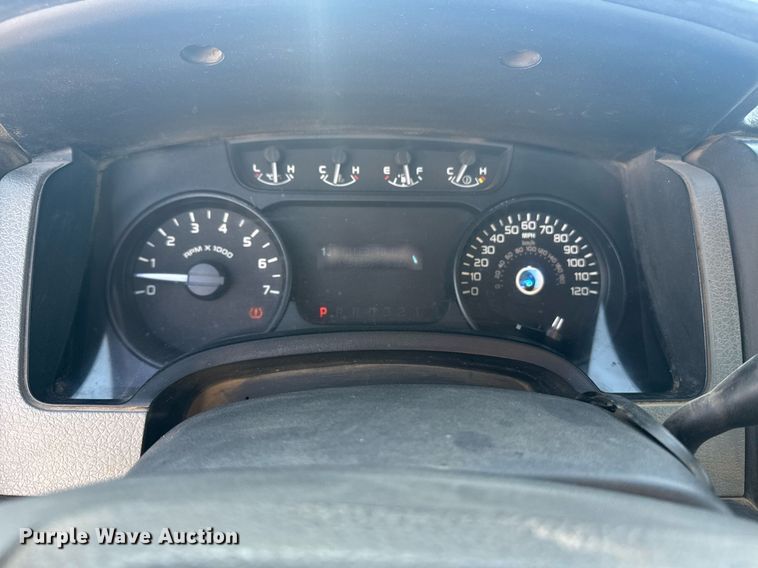 image for item DE2146 2012 Ford F150 pickup truck