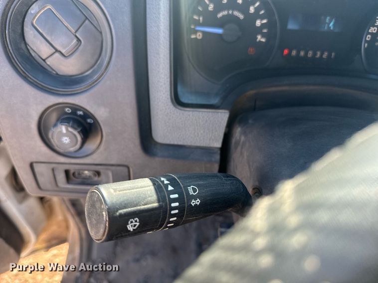 image for item DE2146 2012 Ford F150 pickup truck