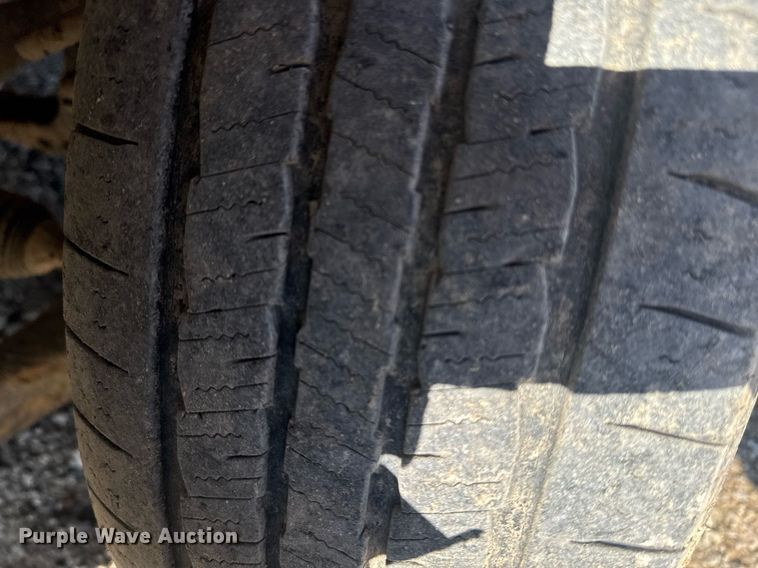 image for item DE2146 2012 Ford F150 pickup truck