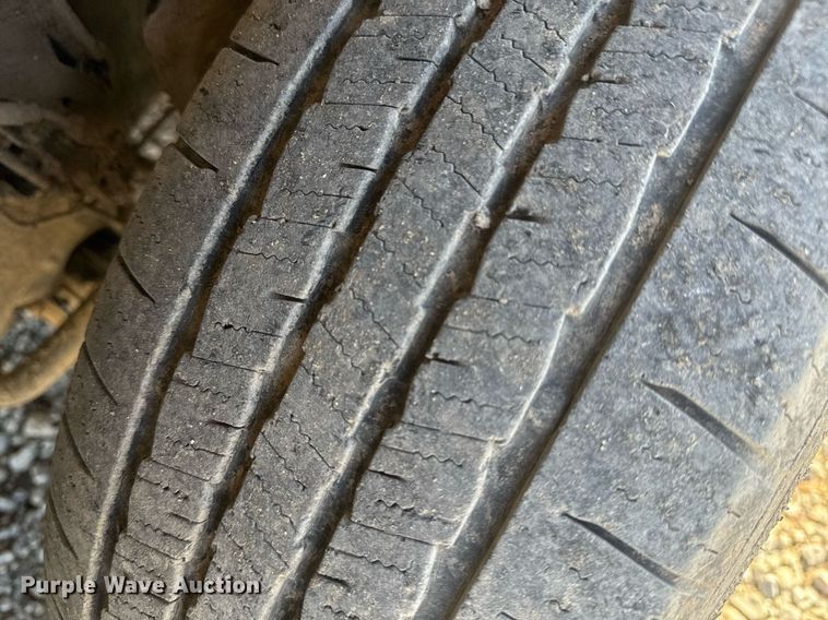 image for item DE2146 2012 Ford F150 pickup truck