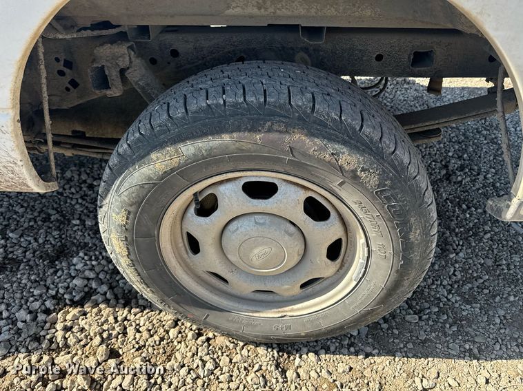 image for item DE2146 2012 Ford F150 pickup truck