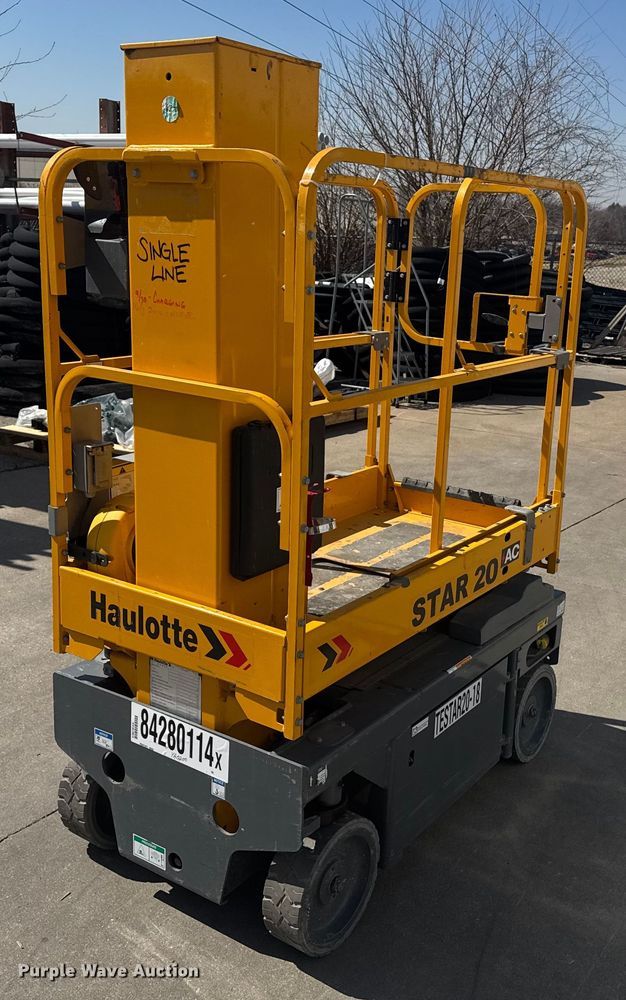 image for item DE2147 2019 Haulotte Star 20 scissor lift