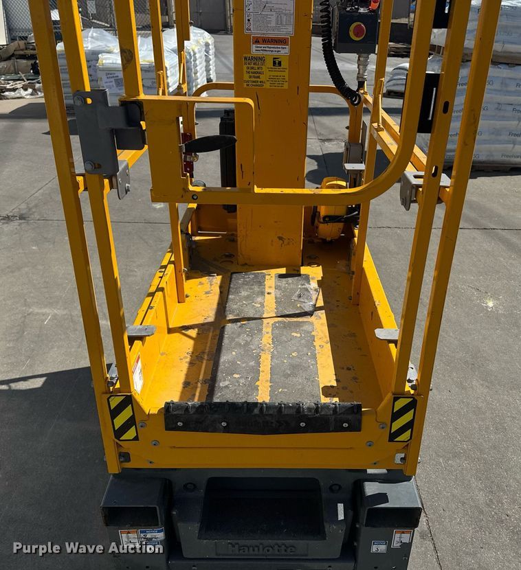 image for item DE2147 2019 Haulotte Star 20 scissor lift