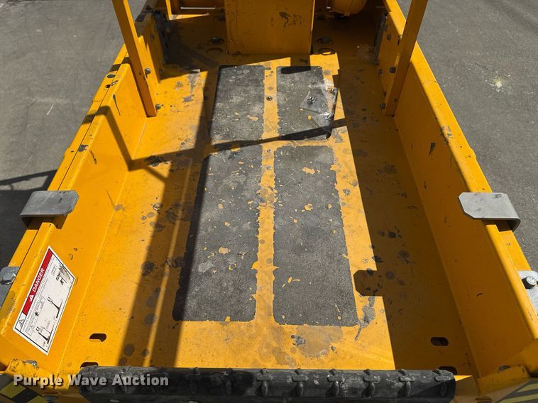 image for item DE2147 2019 Haulotte Star 20 scissor lift