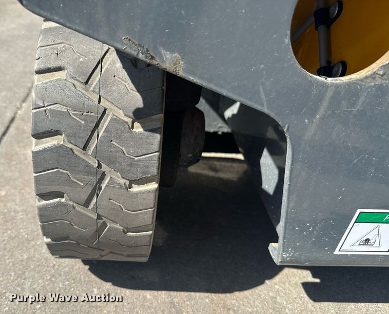 image for item DE2147 2019 Haulotte Star 20 scissor lift