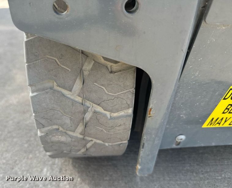 image for item DE2147 2019 Haulotte Star 20 scissor lift