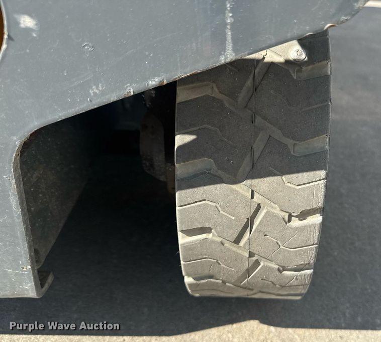 image for item DE2147 2019 Haulotte Star 20 scissor lift