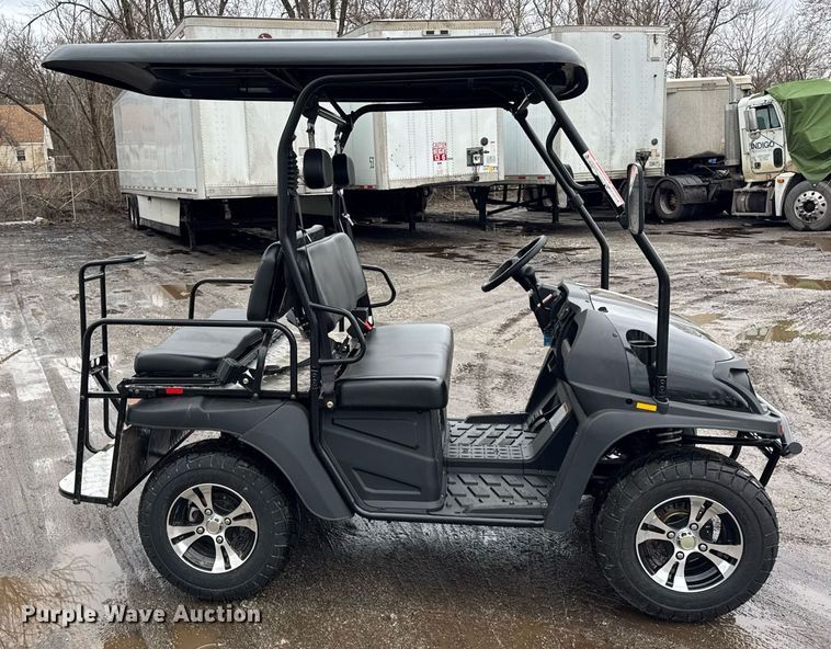 image for item DH9868 2023 Cazador XY200U golf cart