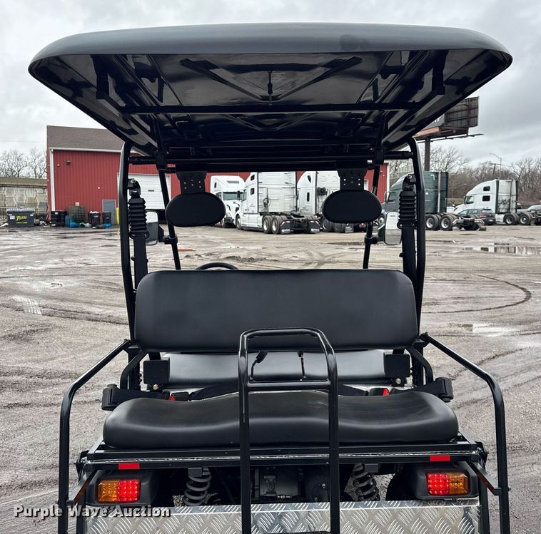 image for item DH9868 2023 Cazador XY200U golf cart