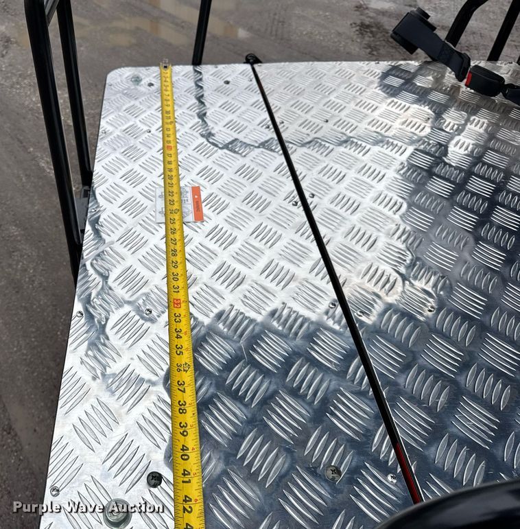 image for item DH9868 2023 Cazador XY200U golf cart