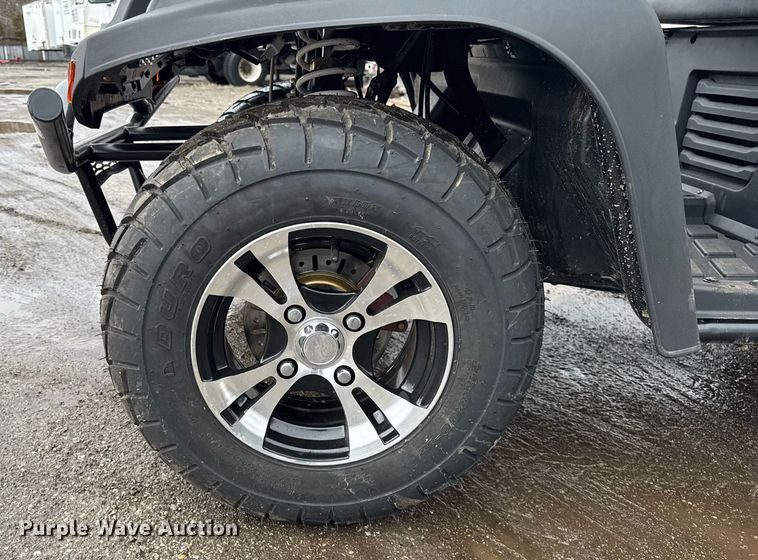 image for item DH9868 2023 Cazador XY200U golf cart