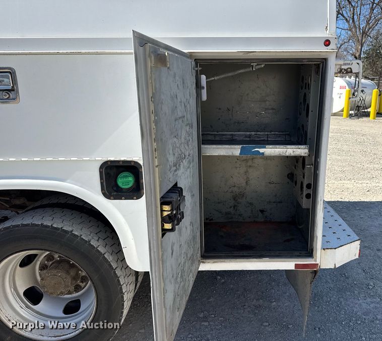 image for item DM5609 2012 Dodge Ram 5500HD Crew Cab utility / service truck