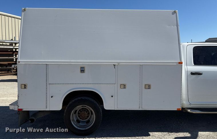 image for item DM5609 2012 Dodge Ram 5500HD Crew Cab utility / service truck