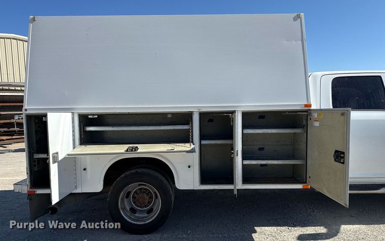 image for item DM5609 2012 Dodge Ram 5500HD Crew Cab utility / service truck
