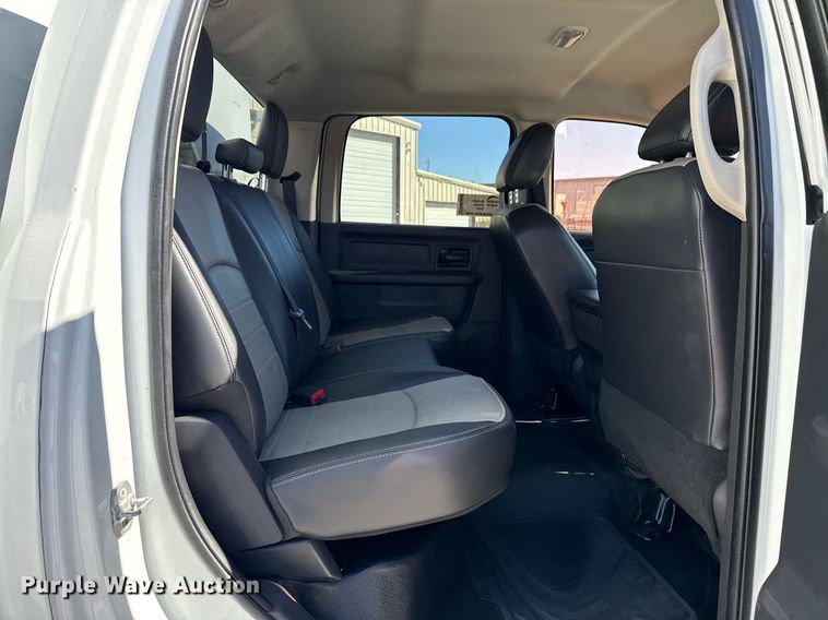 image for item DM5609 2012 Dodge Ram 5500HD Crew Cab utility / service truck