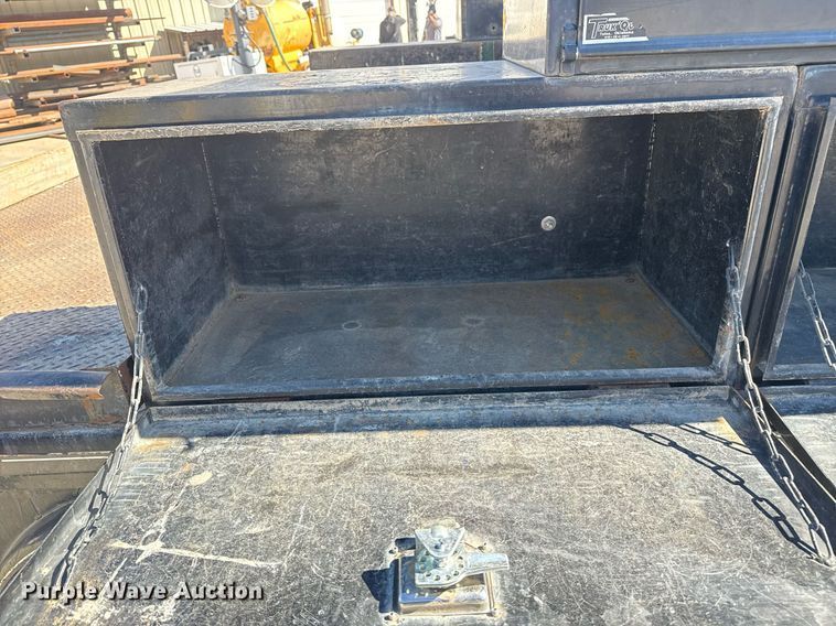 image for item DM5610 2012 Dodge Ram 5500HD Crew Cab flatbed truck