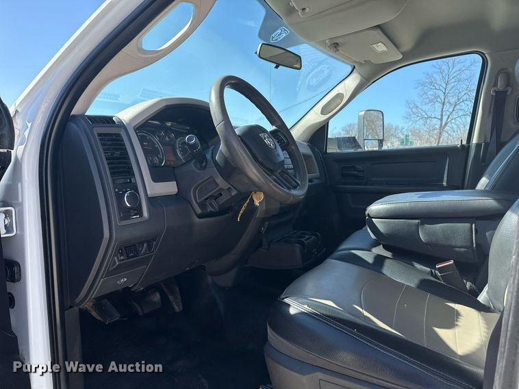 image for item DM5610 2012 Dodge Ram 5500HD Crew Cab flatbed truck