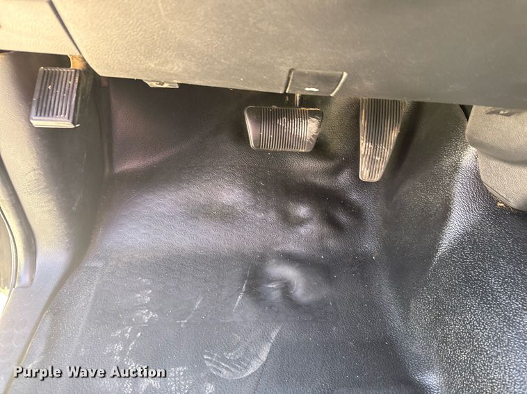 image for item DM5610 2012 Dodge Ram 5500HD Crew Cab flatbed truck