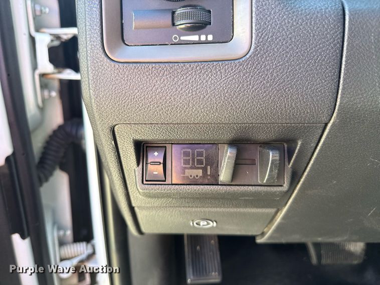 image for item DM5610 2012 Dodge Ram 5500HD Crew Cab flatbed truck