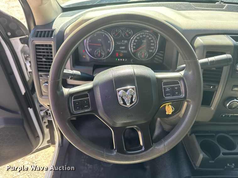 image for item DM5610 2012 Dodge Ram 5500HD Crew Cab flatbed truck