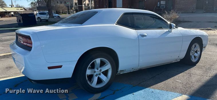 image for item DM5613 2011 Dodge Challenger 