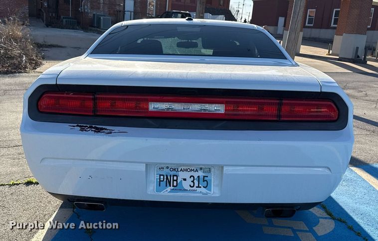 image for item DM5613 2011 Dodge Challenger 