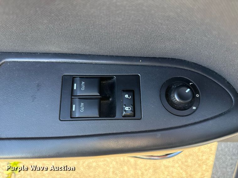 image for item DM5613 2011 Dodge Challenger 