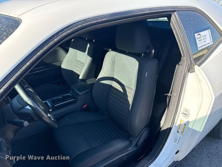 image for item DM5613 2011 Dodge Challenger 