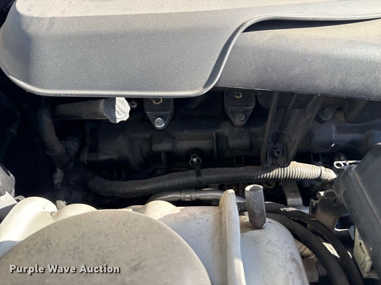 image for item DM5613 2011 Dodge Challenger 