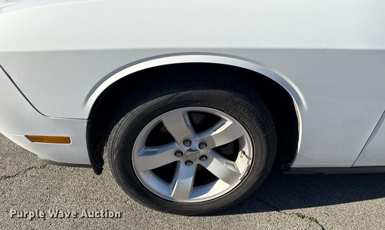 image for item DM5613 2011 Dodge Challenger 