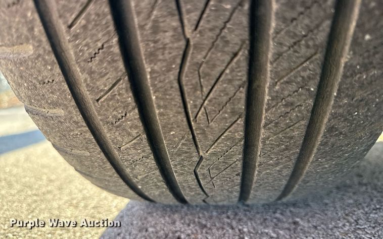 image for item DM5613 2011 Dodge Challenger 