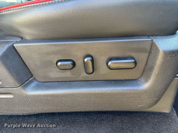 image for item DM5614 2014 Ford F150 SuperCrew pickup truck