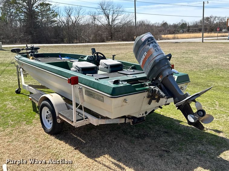 image for item DO0442 1981 Ranger V158 boat