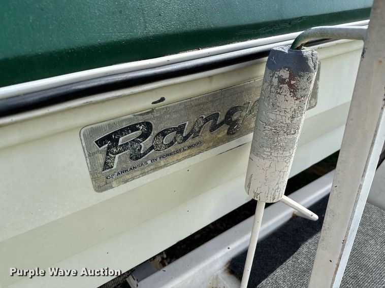 image for item DO0442 1981 Ranger V158 boat