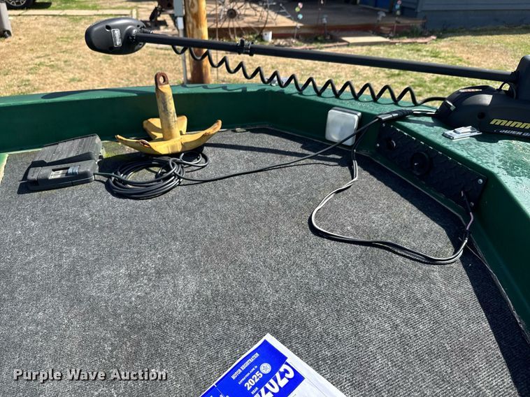 image for item DO0442 1981 Ranger V158 boat