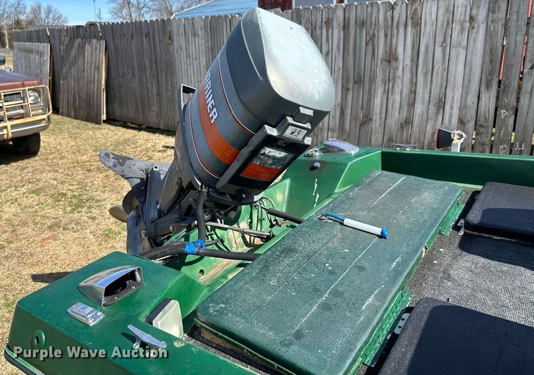 image for item DO0442 1981 Ranger V158 boat