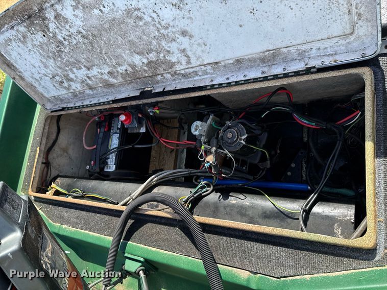 image for item DO0442 1981 Ranger V158 boat