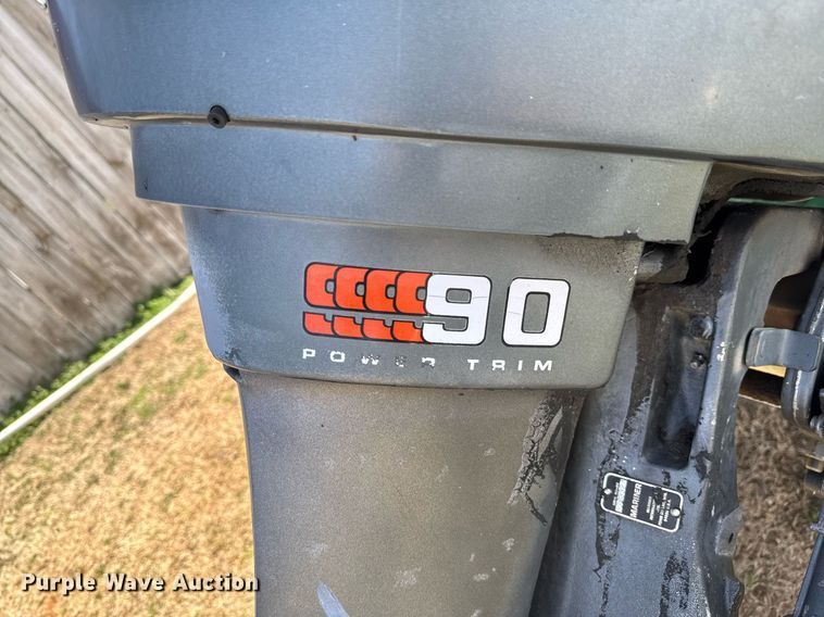 image for item DO0442 1981 Ranger V158 boat