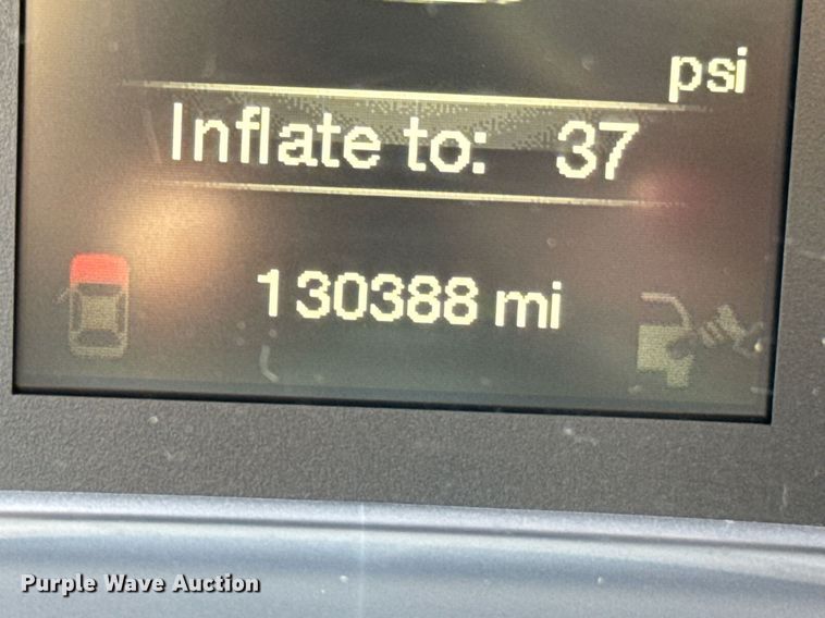 image for item DO0443 2015 Chrysler 200 