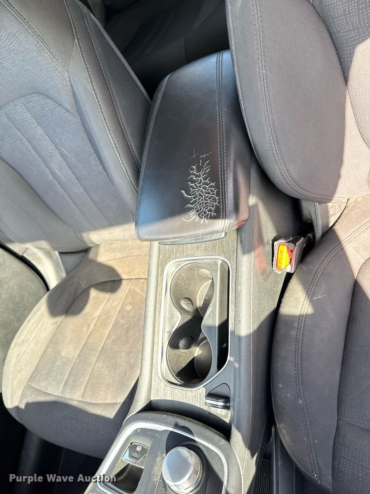 image for item DO0443 2015 Chrysler 200 